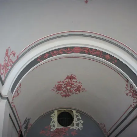 Majorana Palace Apartment